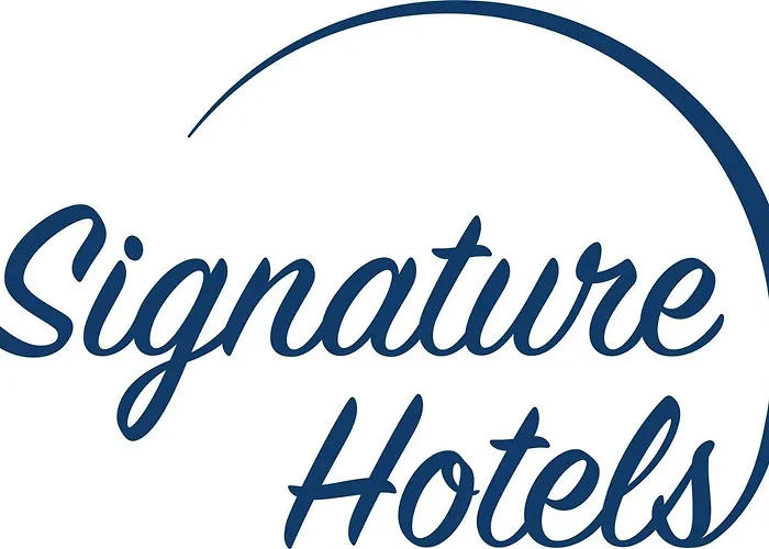 Signature East Falk Hotel